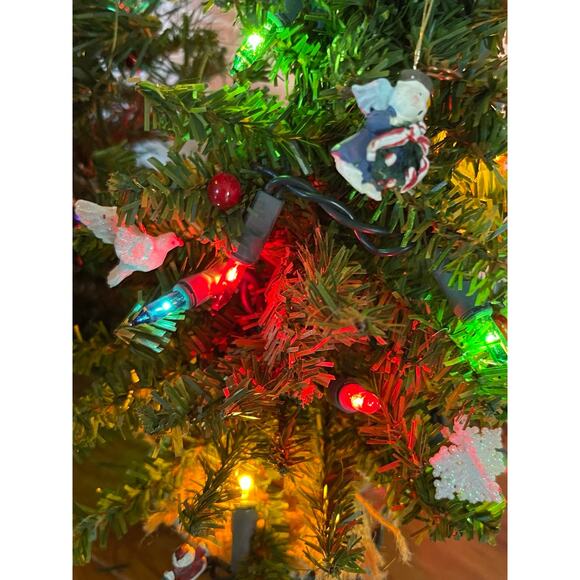 Set of 2 Mini Artificial Christmas Trees With lights - Picture 5 of 7